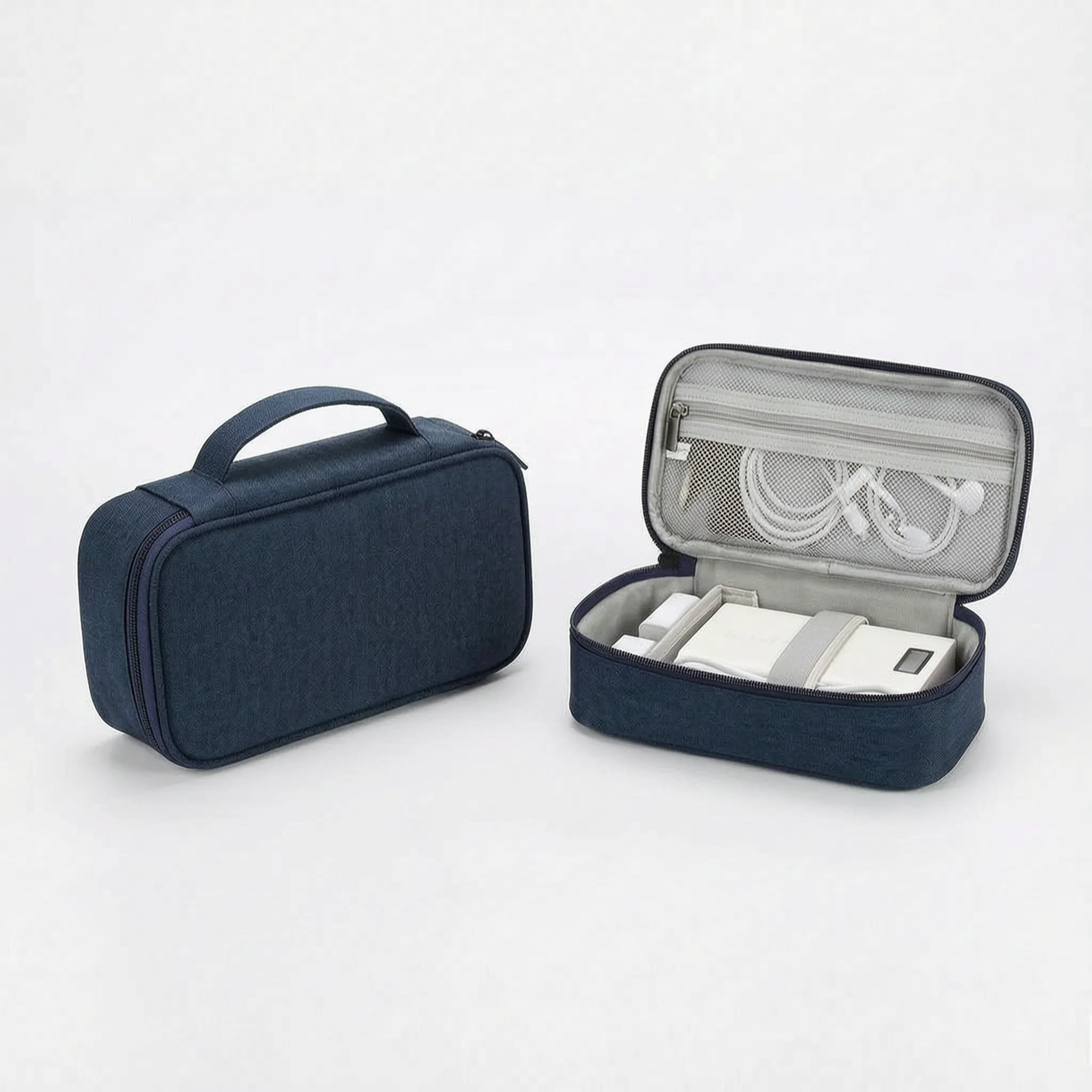 Nordspur | Voltris Compact Rectangular Tech Travel Organiser