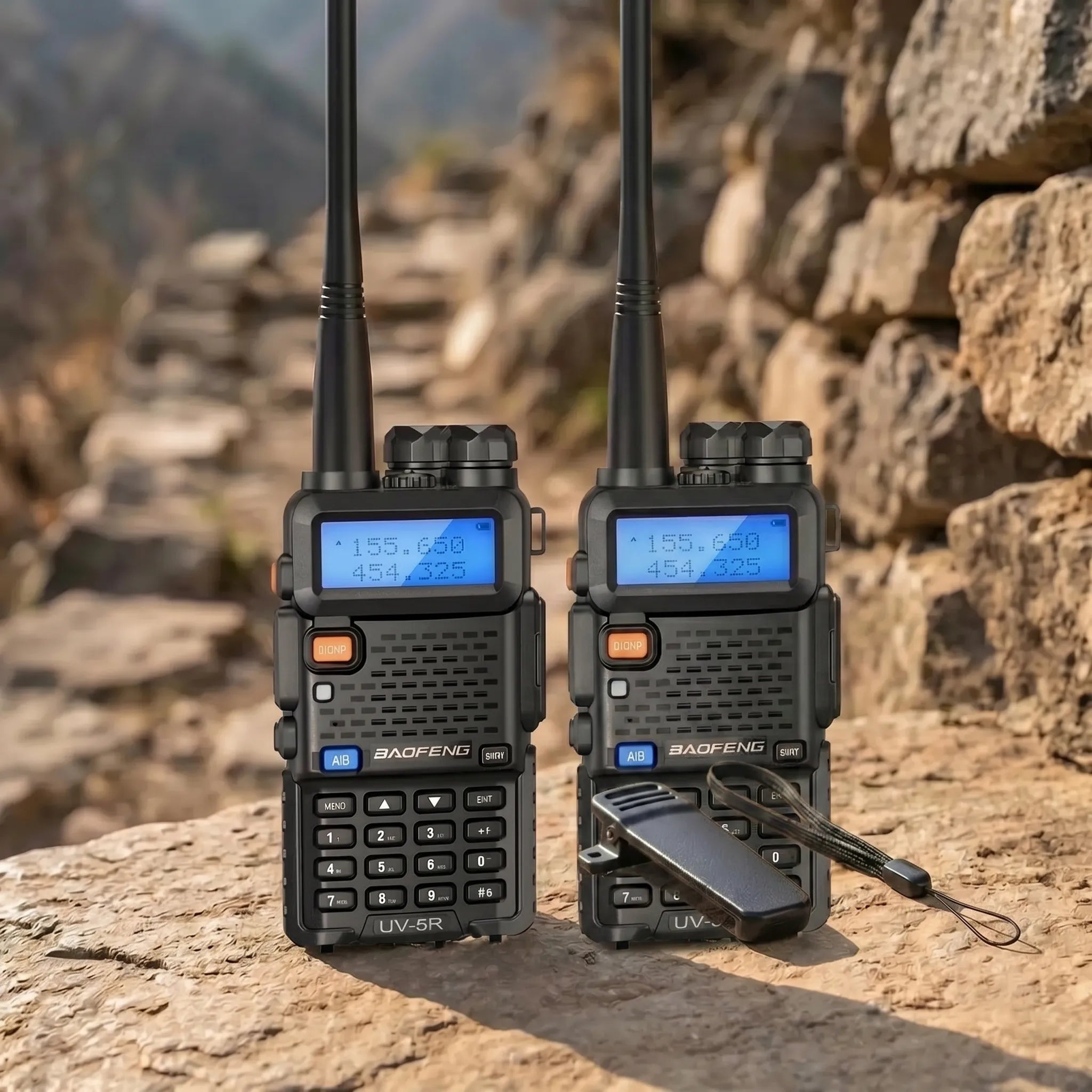 Nordspur | Voxiq Dual Band Two-Way Radio