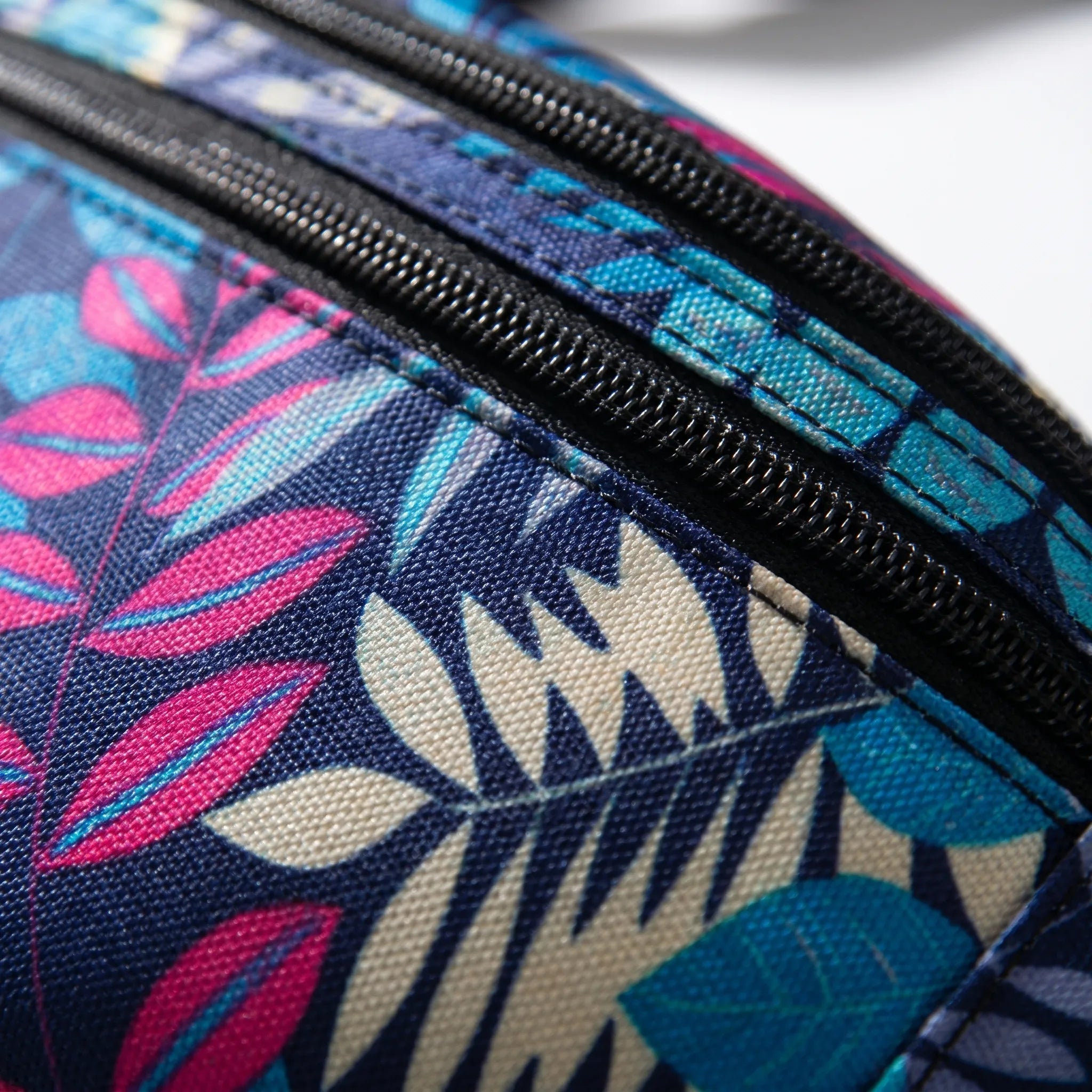 Nordspur | Waistrove Printed Water-Repellent Waist Bag