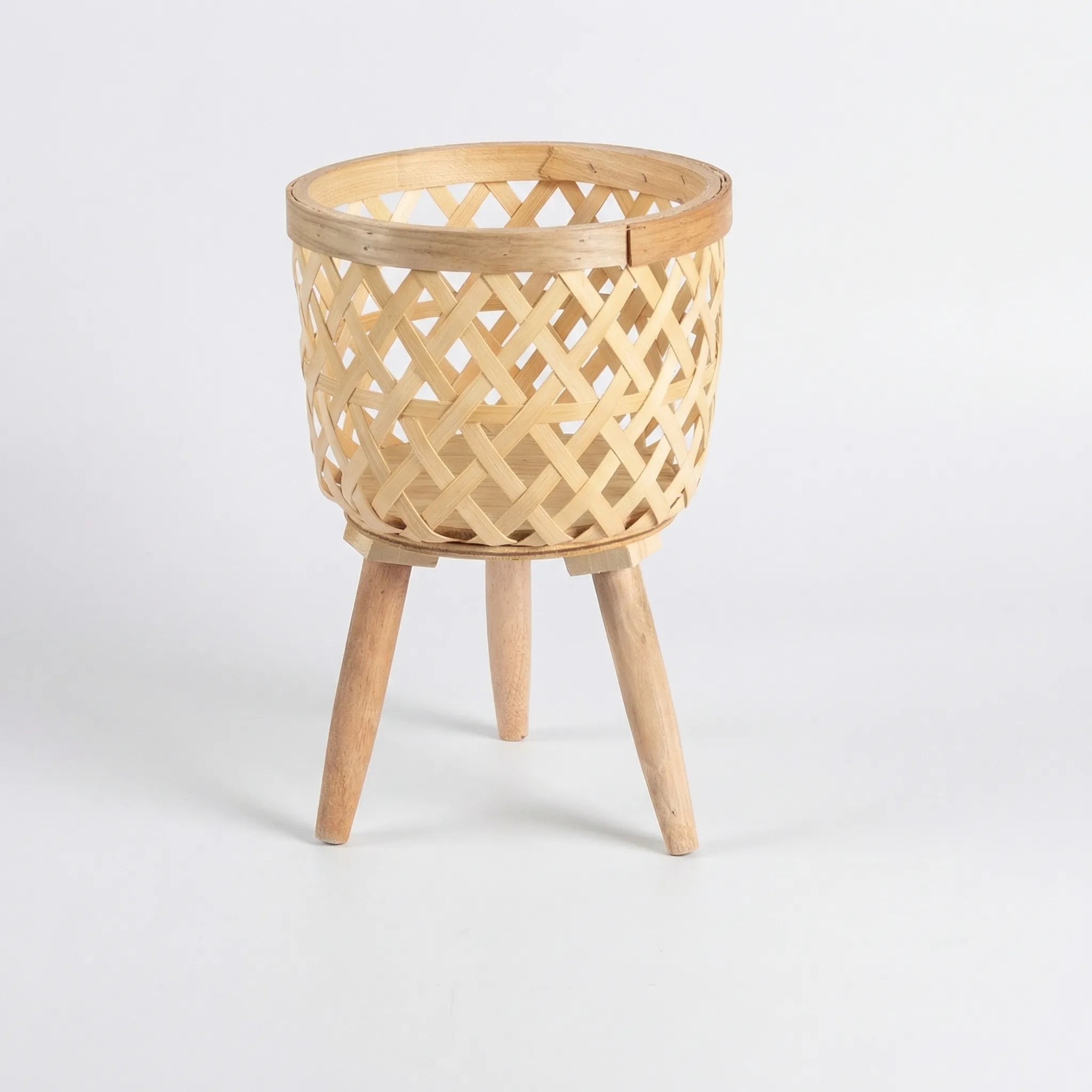 Nordspur | Wovara Hand-Woven Elevated Floor Planter