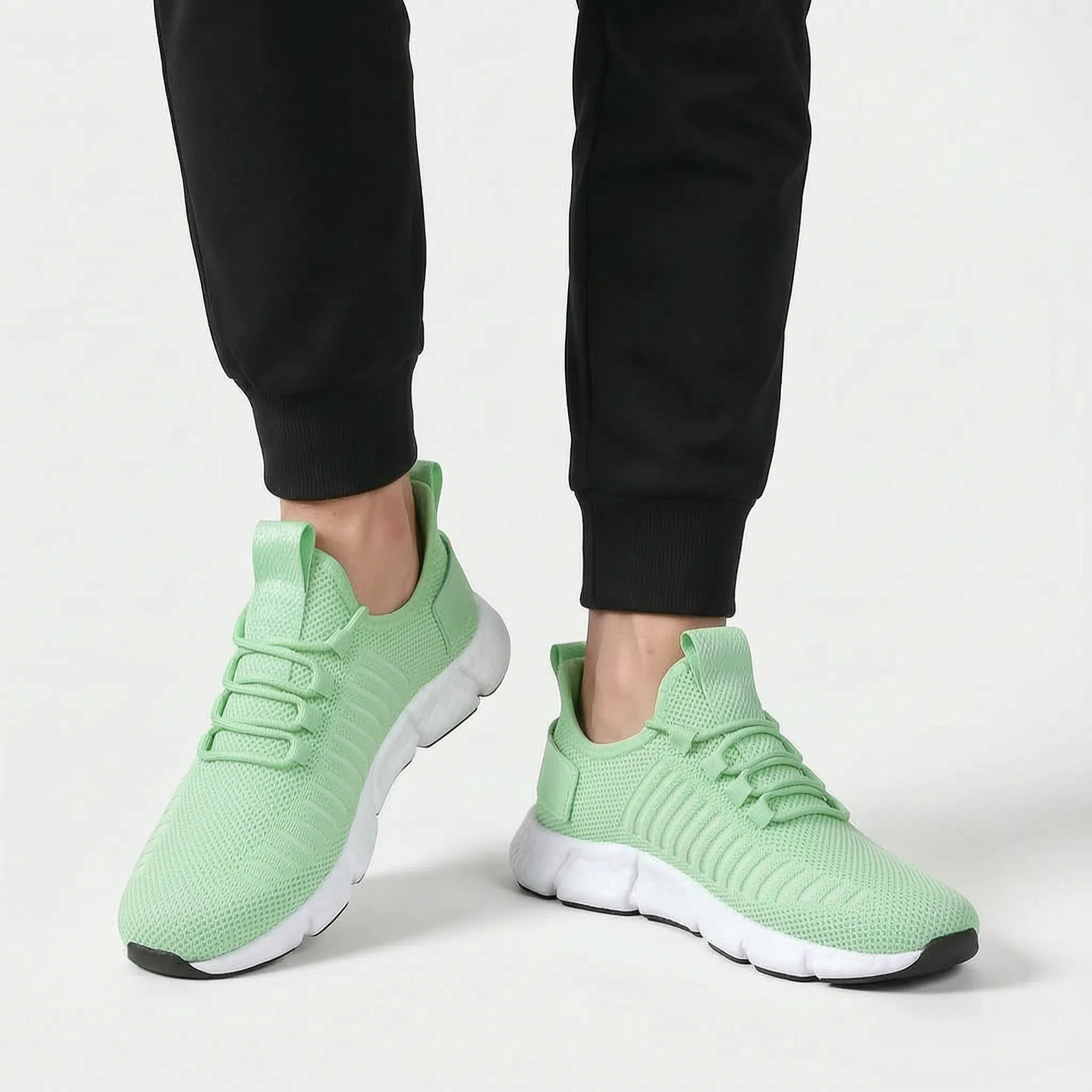 Nordspur | ZephyrStep Breathable Mesh Running Trainers