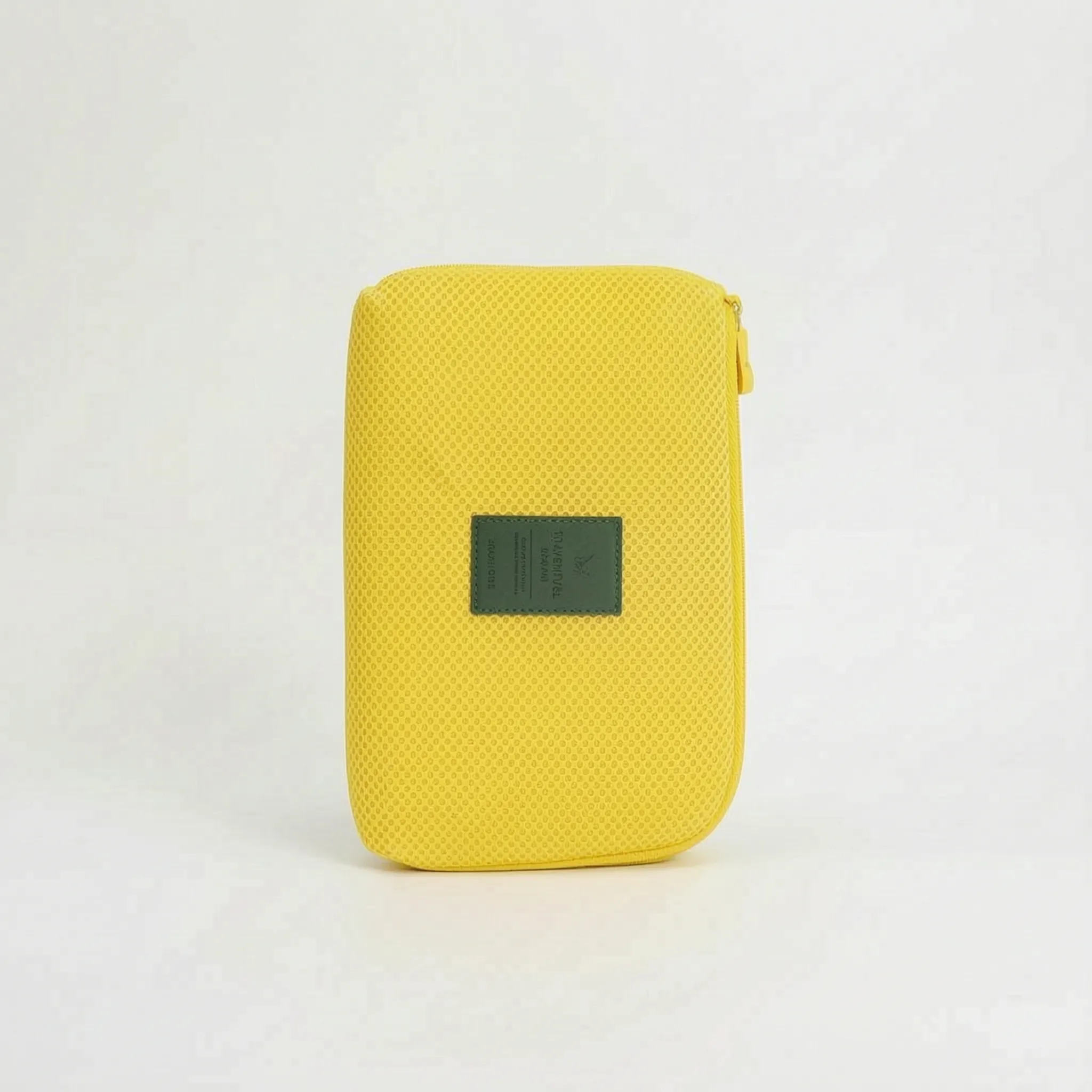 Nordspur | Zippra Mesh Exterior Electronic Organiser
