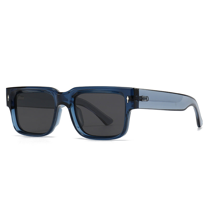 Nordspur | Velora Retro Rectangular Polarised Sunglasses