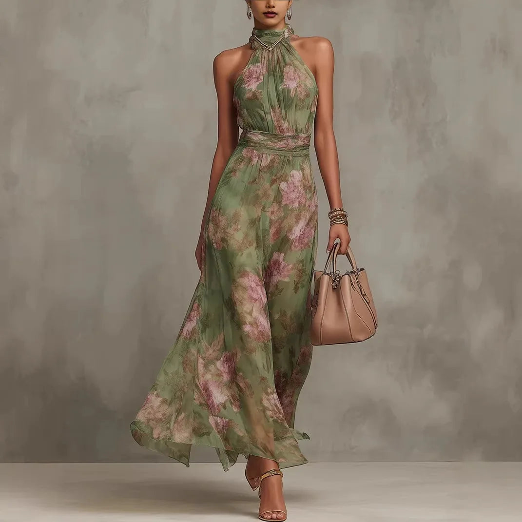 Dress with Elegant Fit and Delicate Presence