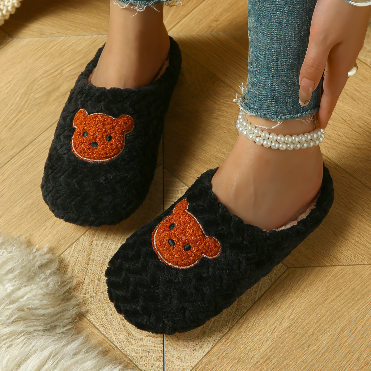 Nordspur | Plush Indoor Slip On Slippers