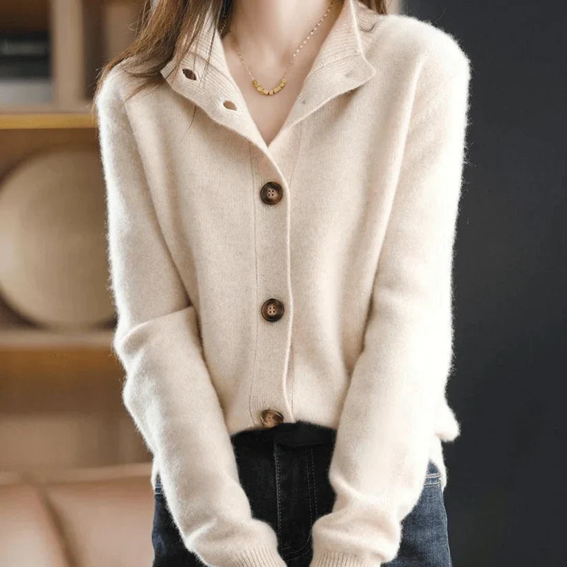 Soft Relaxed-Fit Cashmere Cardigan