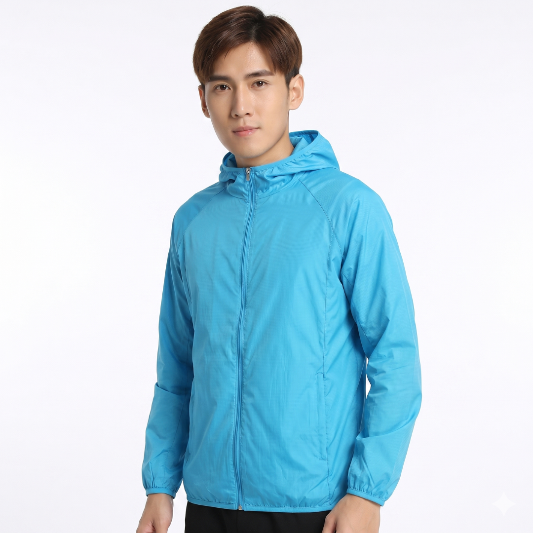 Nordspur | VentoTrek Lightweight Hooded Windbreaker