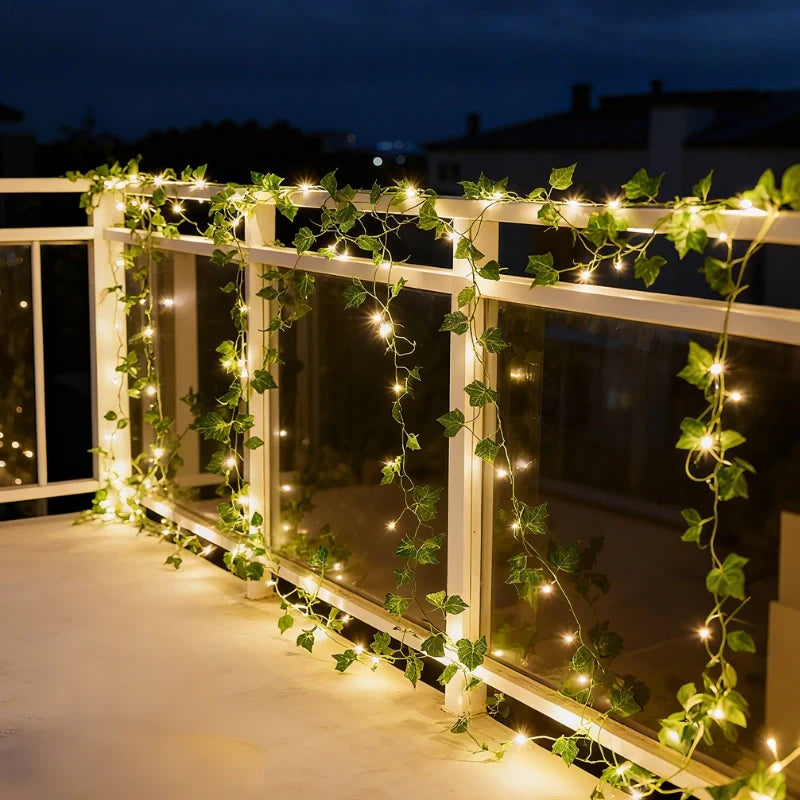 Botanical Garland Light