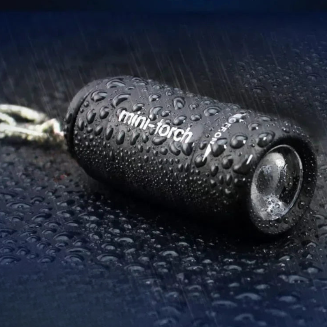 Nordspur | Keyglint USB Rechargeable Keychain Flashlight