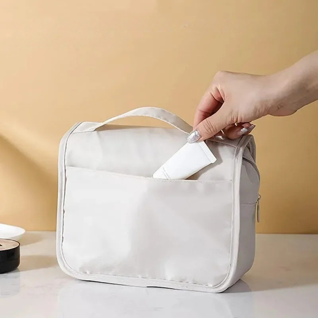 Nordspur | Veltura Waterproof Travel Toiletry Bag
