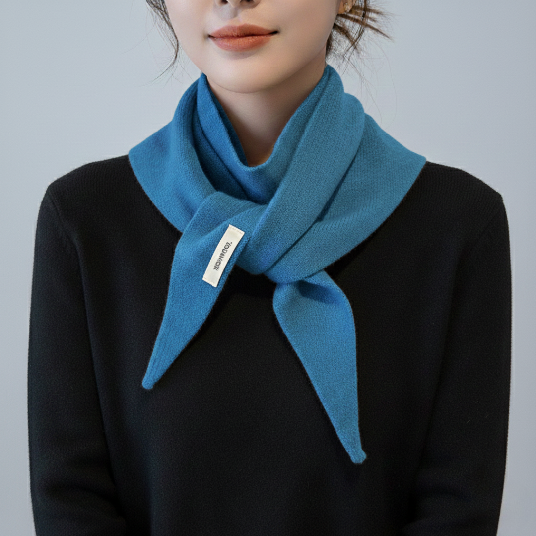 Nordspur | Wool Knit Triangular Scarf