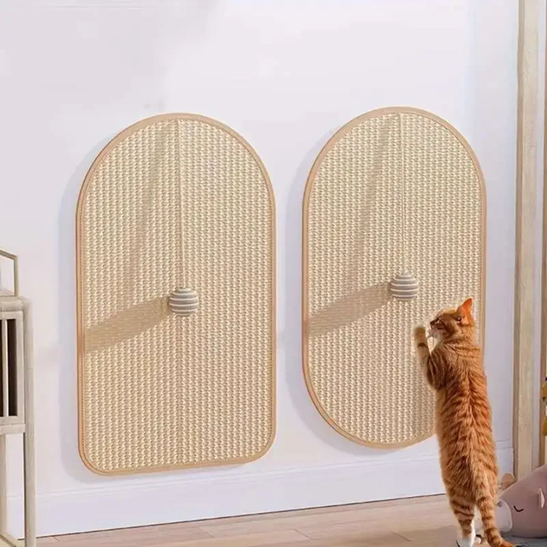 Nordspur | Scratchly Wall-Mounted Sisal Scratching Panel With Toy