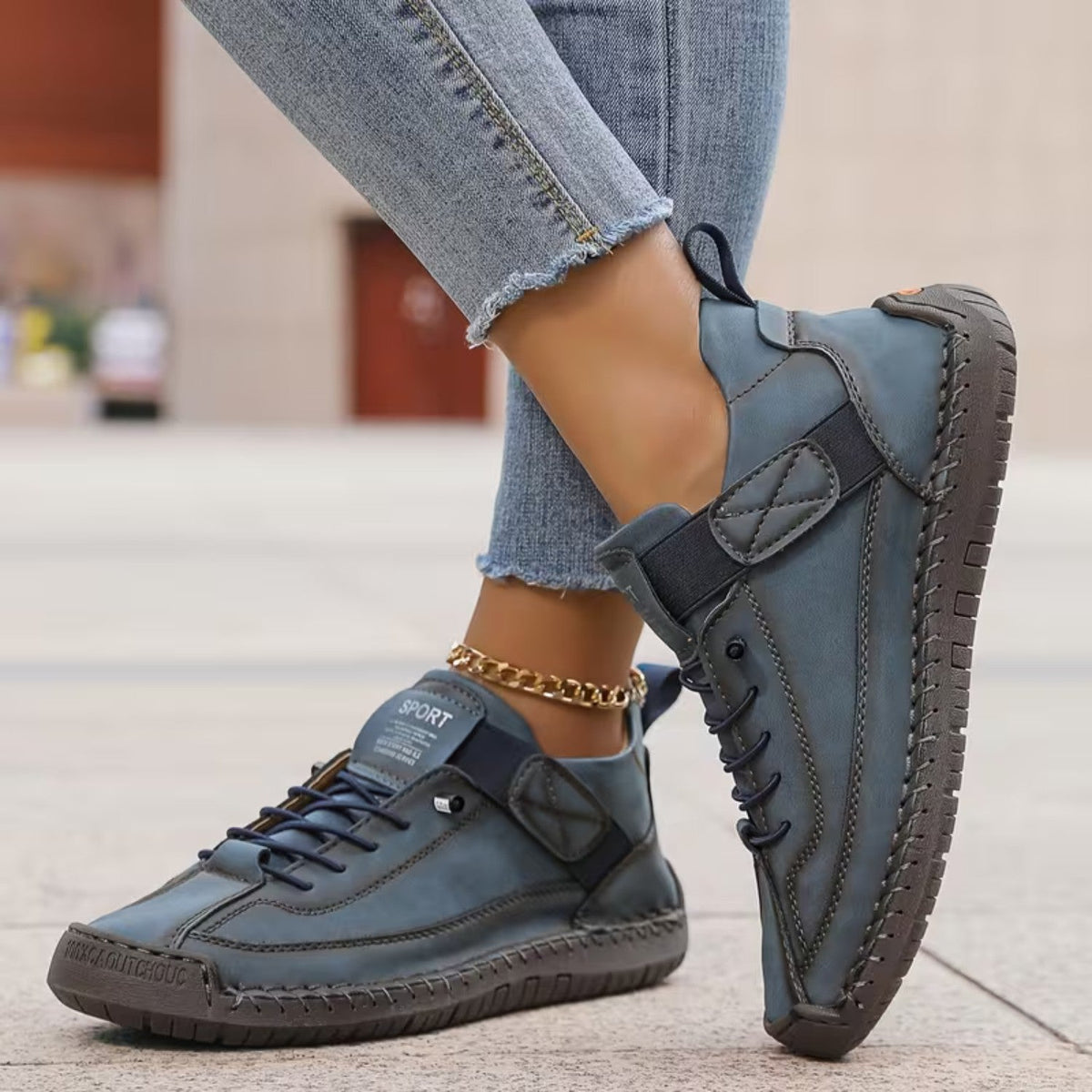 Comfortable Everyday Shoes with Wide and Relaxed Fit