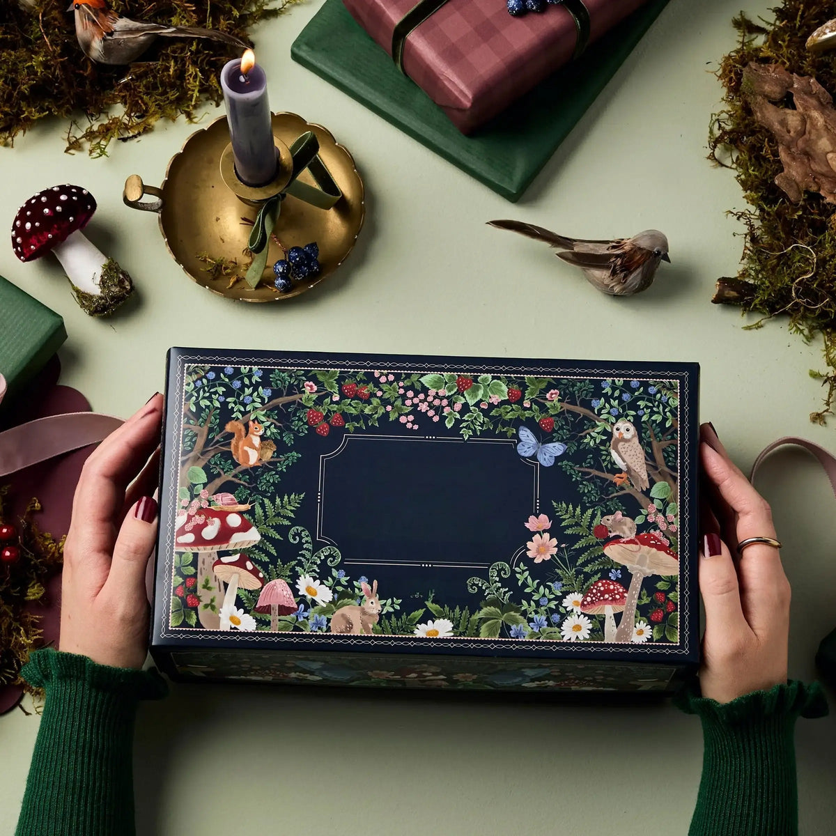 Advent Calendar for Creatives with 24 Stationery Surprises