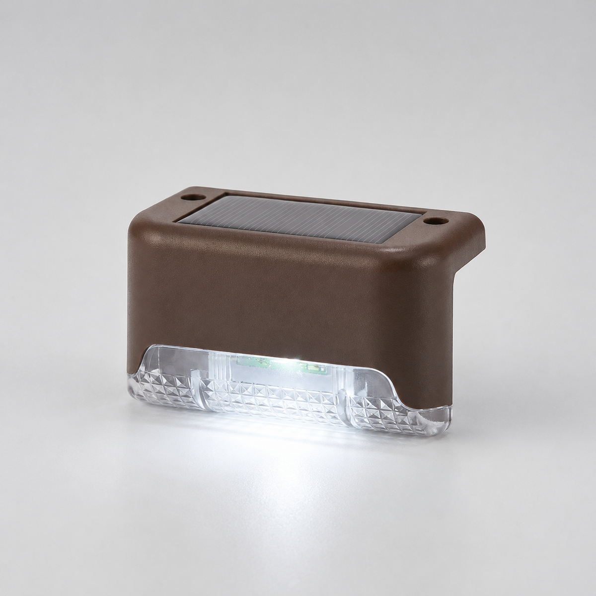 Nordspur | Soluxe Solar-Powered Outdoor Step Lamp
