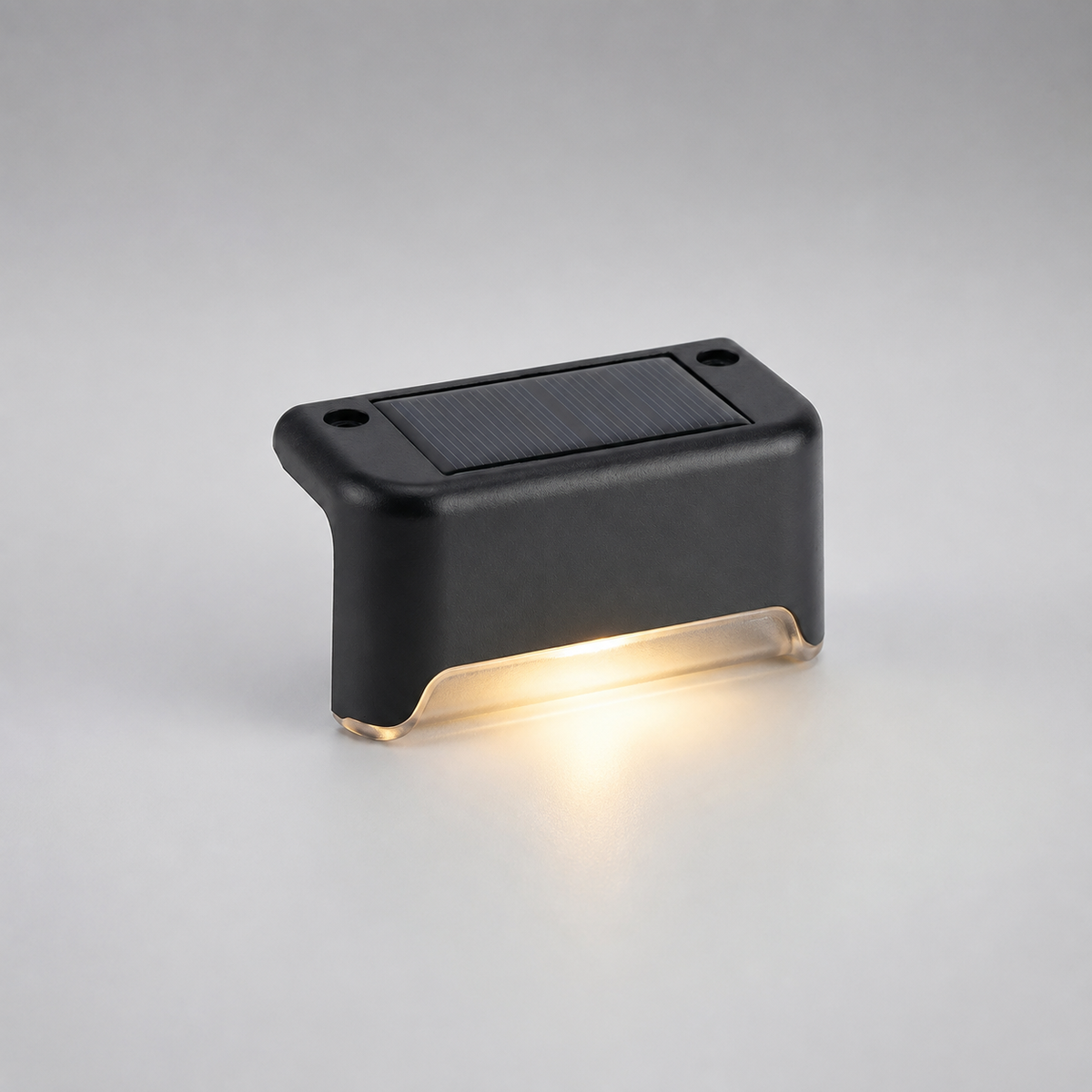 Nordspur | Soluxe Solar-Powered Outdoor Step Lamp