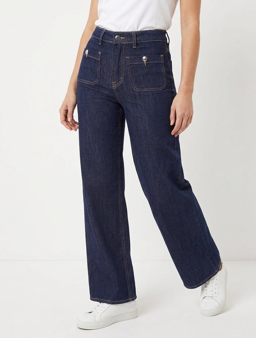 High-Waisted Wide Leg Jeans with Golden Topstitching