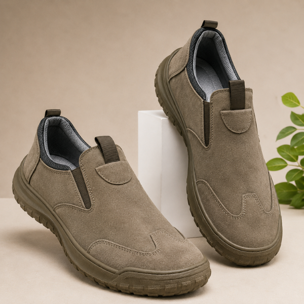 Men's Extra Lightweight Shoes with Non-Slip Sole