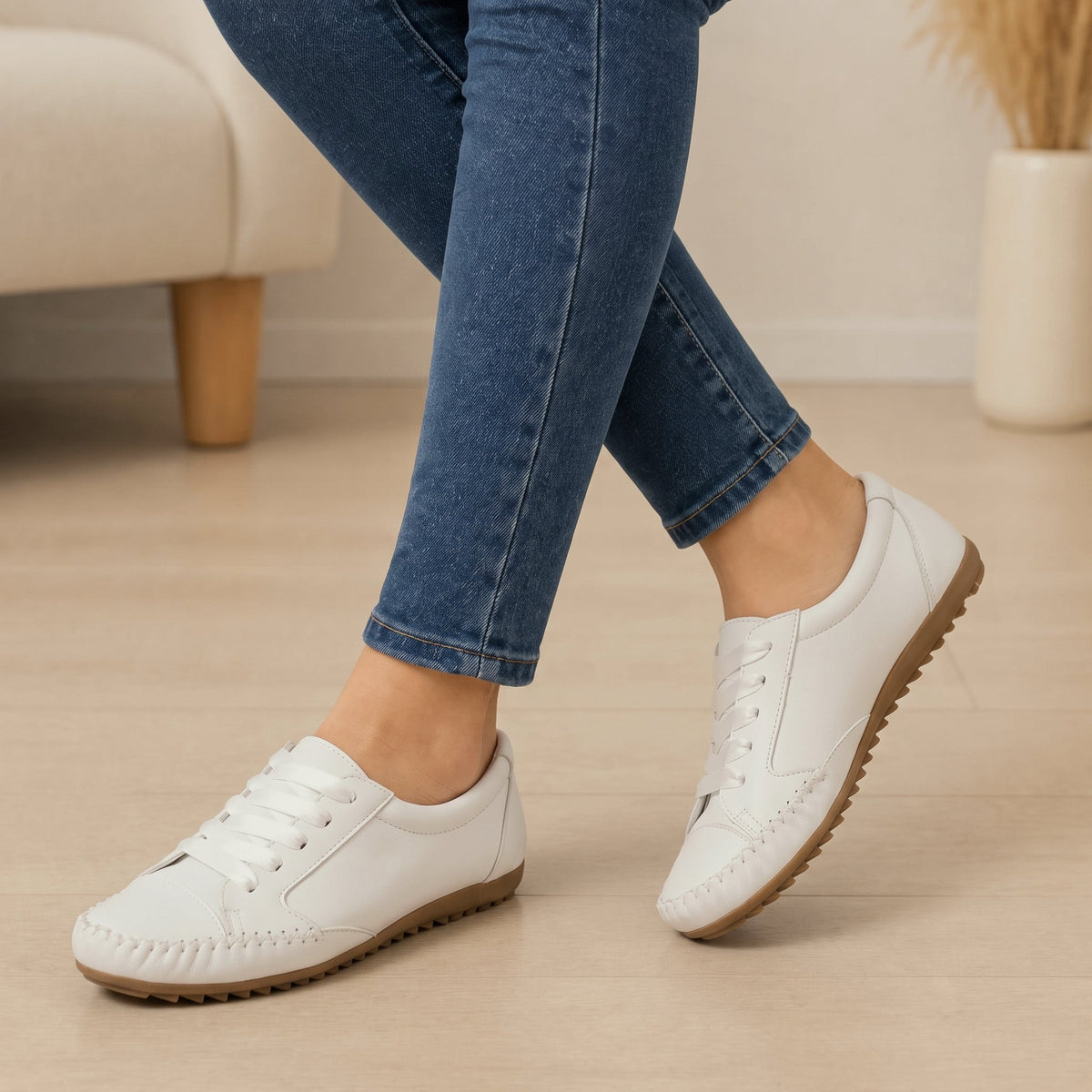 Women's Comfortable Slip-On Loafer Sneaker