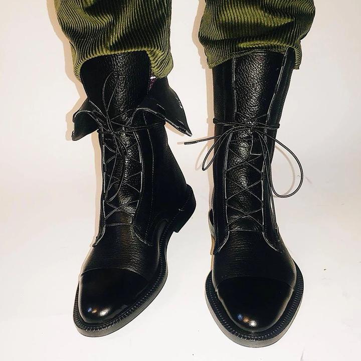 Elegant Lace-Up Ankle Boots