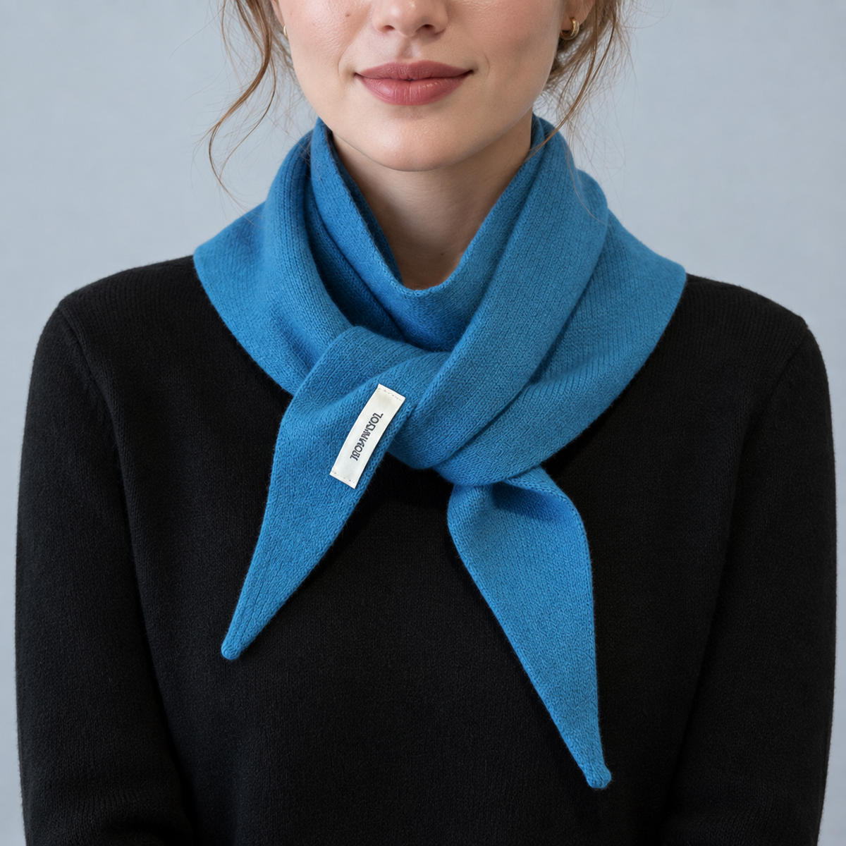Nordspur | Wool Knit Triangular Scarf