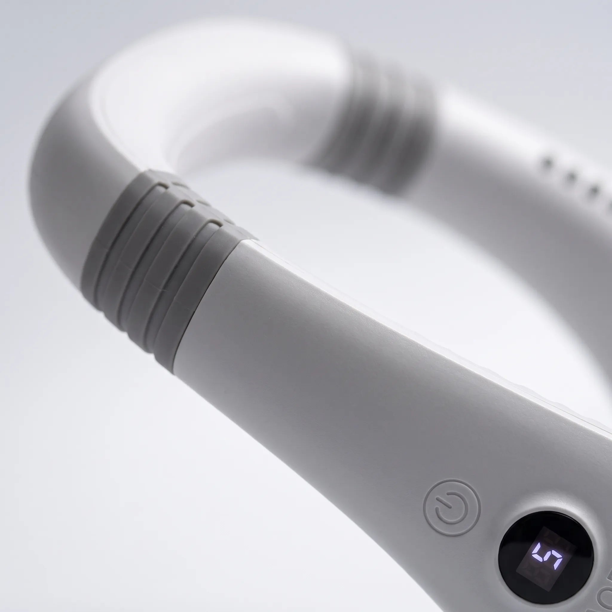Nordspur | Aeriqo Rechargeable Wearable Bladeless Neck Fan