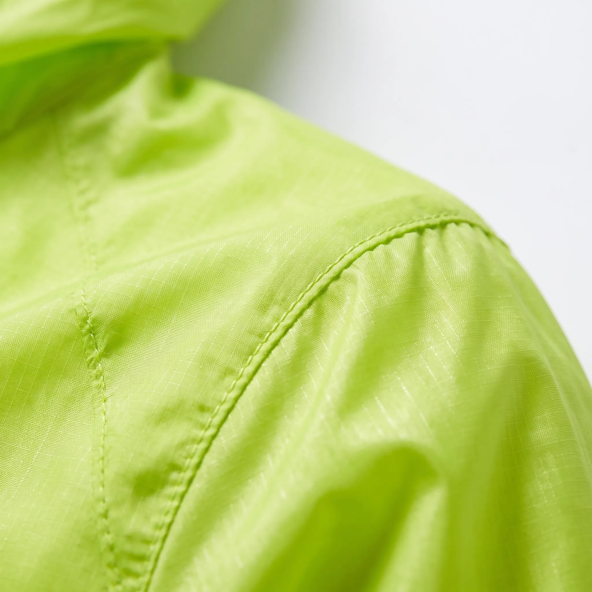 Nordspur | AeroBreeze Lightweight Packable Hooded Rain Jacket