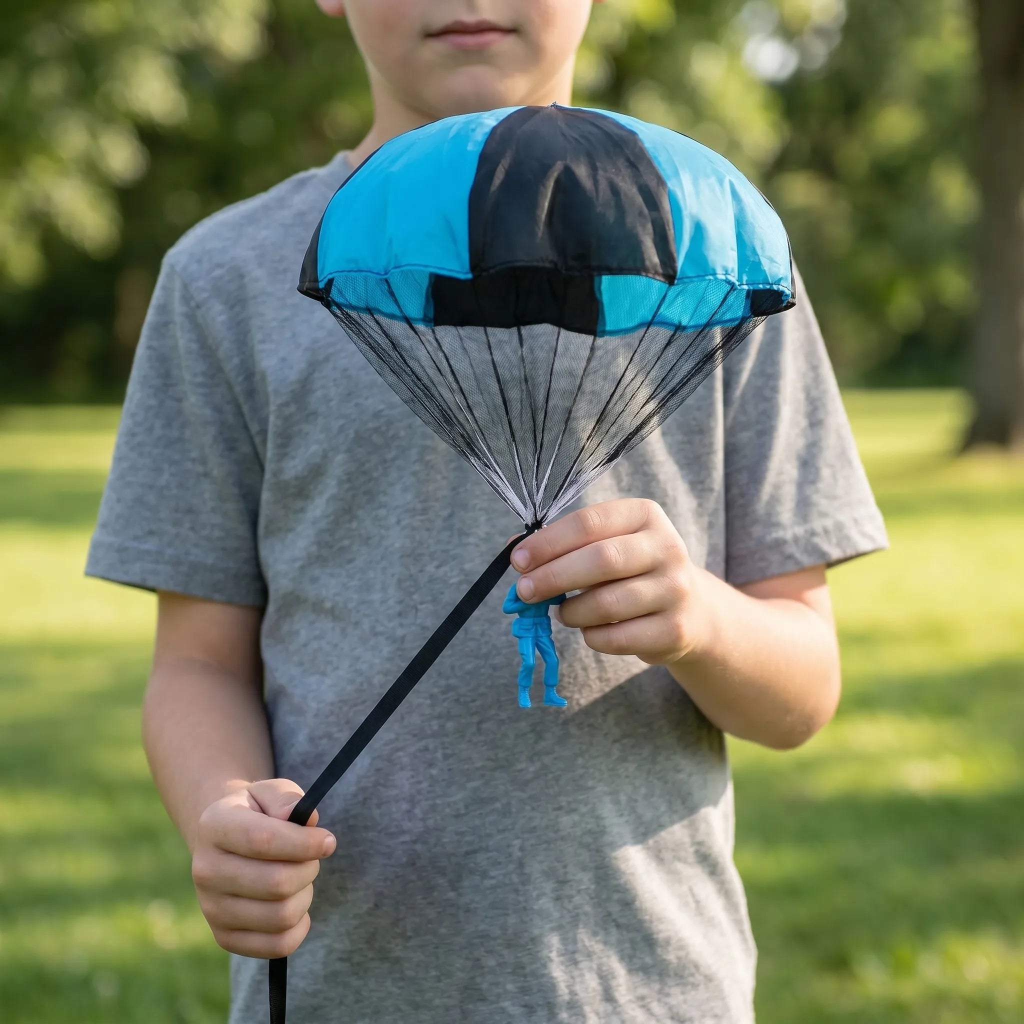 Nordspur | Aerochute Hand Throwing Parachute Toy