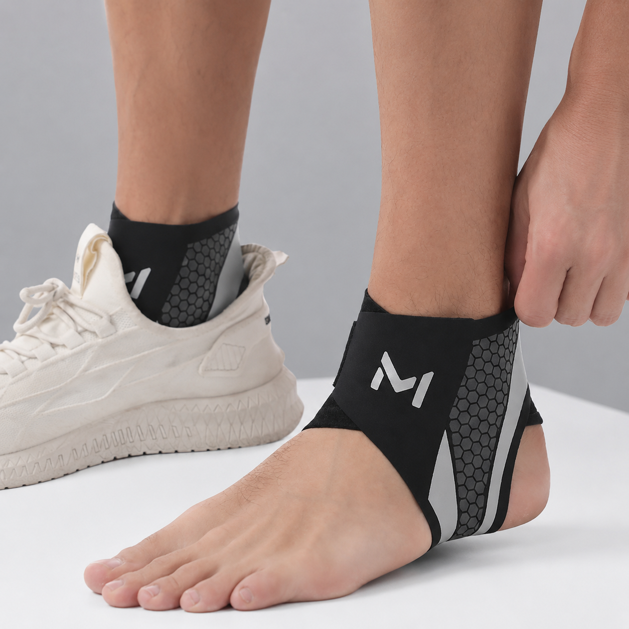 Nordspur | Ankliro Compression Ankle Support Sleeve