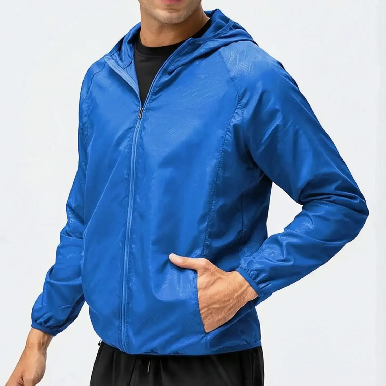 Nordspur | AquaBreeze Lightweight Hooded Windbreaker