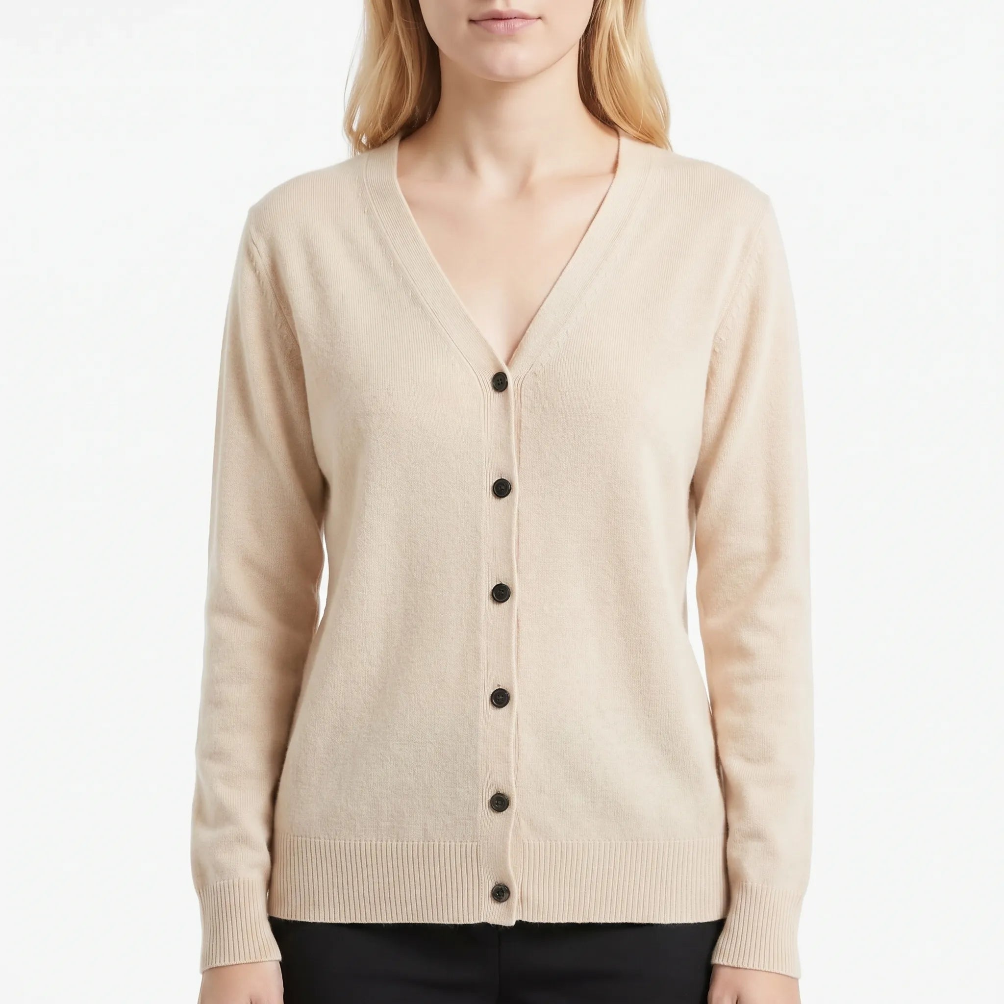 Nordspur | AuraKnit V-Neck Buttoned Cardigan