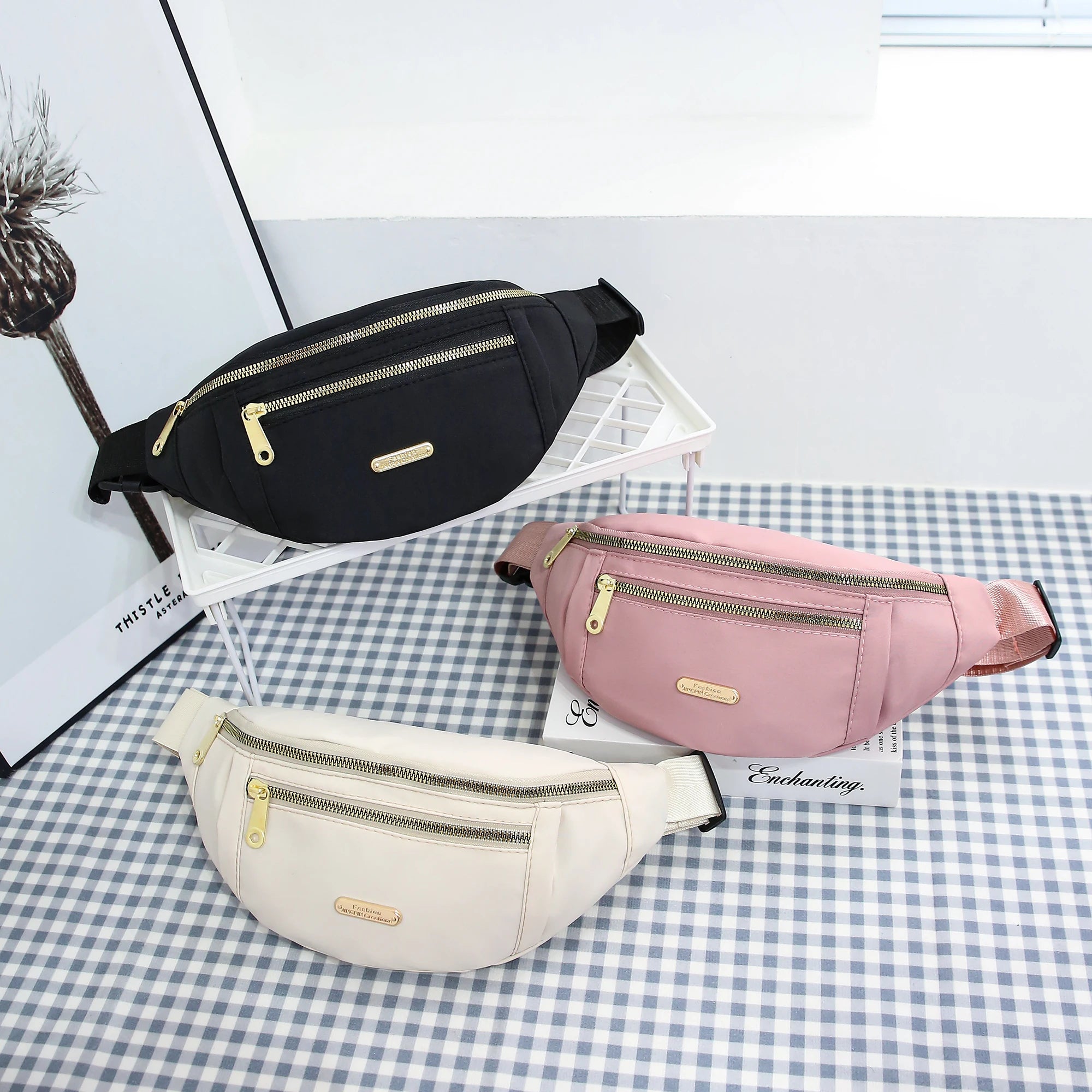 Nordspur | Beltovva Multi-Pocket Zip-Up Bum Bag