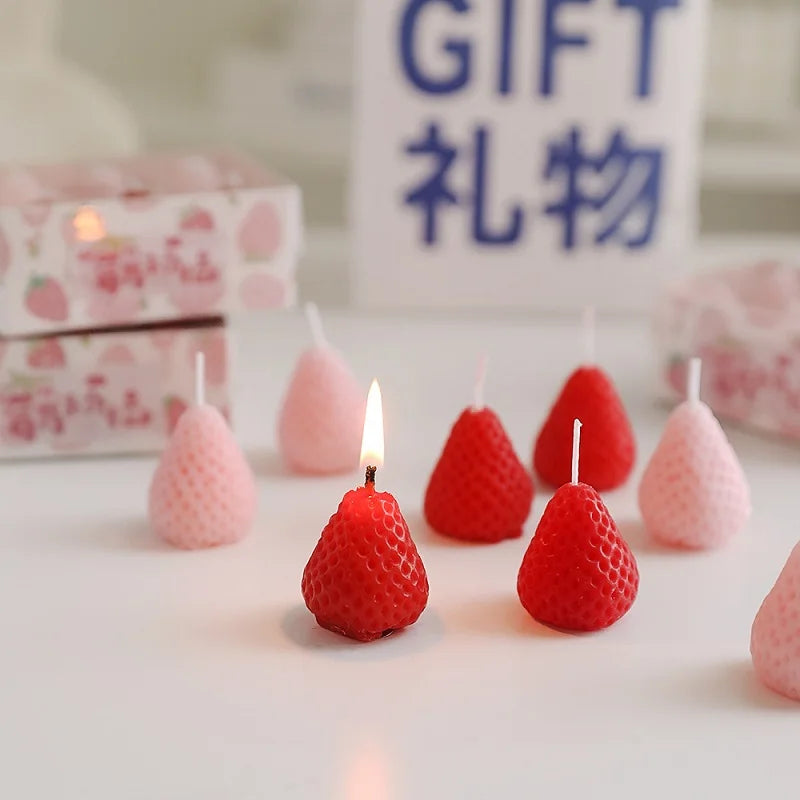 Nordspur | Berrina Miniature Strawberry Shaped Candles