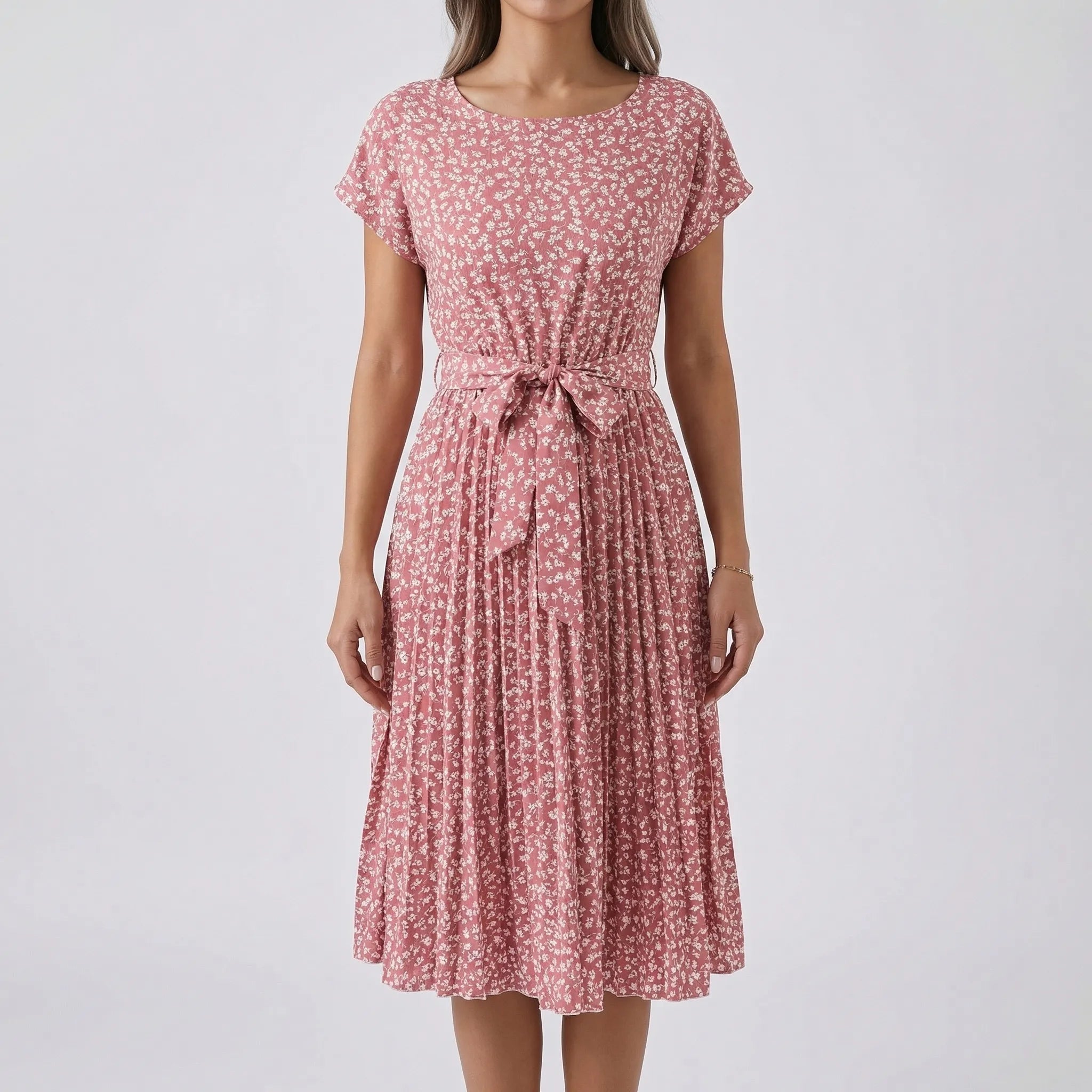 Nordspur | Blosswyn Floral Print Pleated Midi Dress
