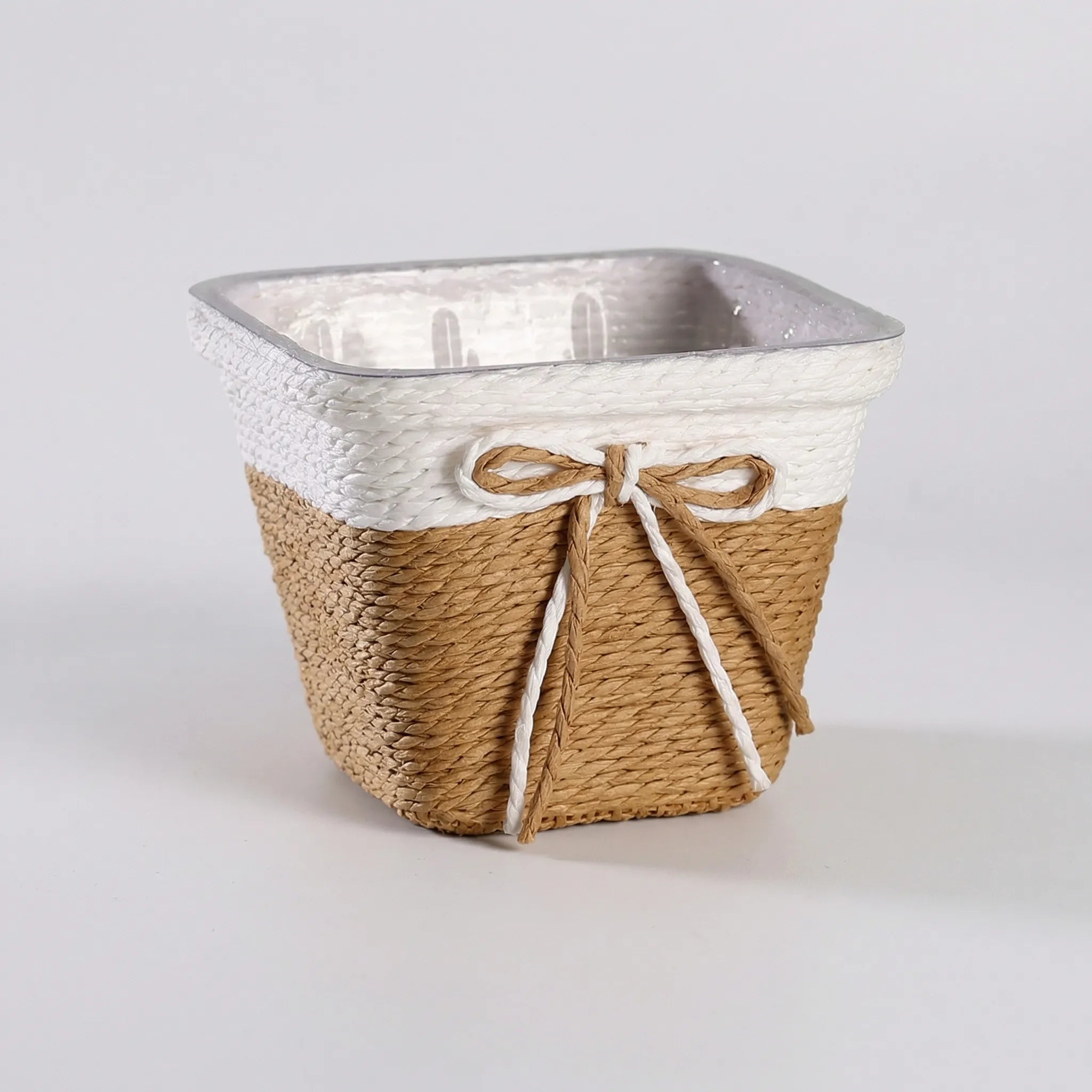 Nordspur | Bramblette Hand-Woven Two-Tone Planter Basket