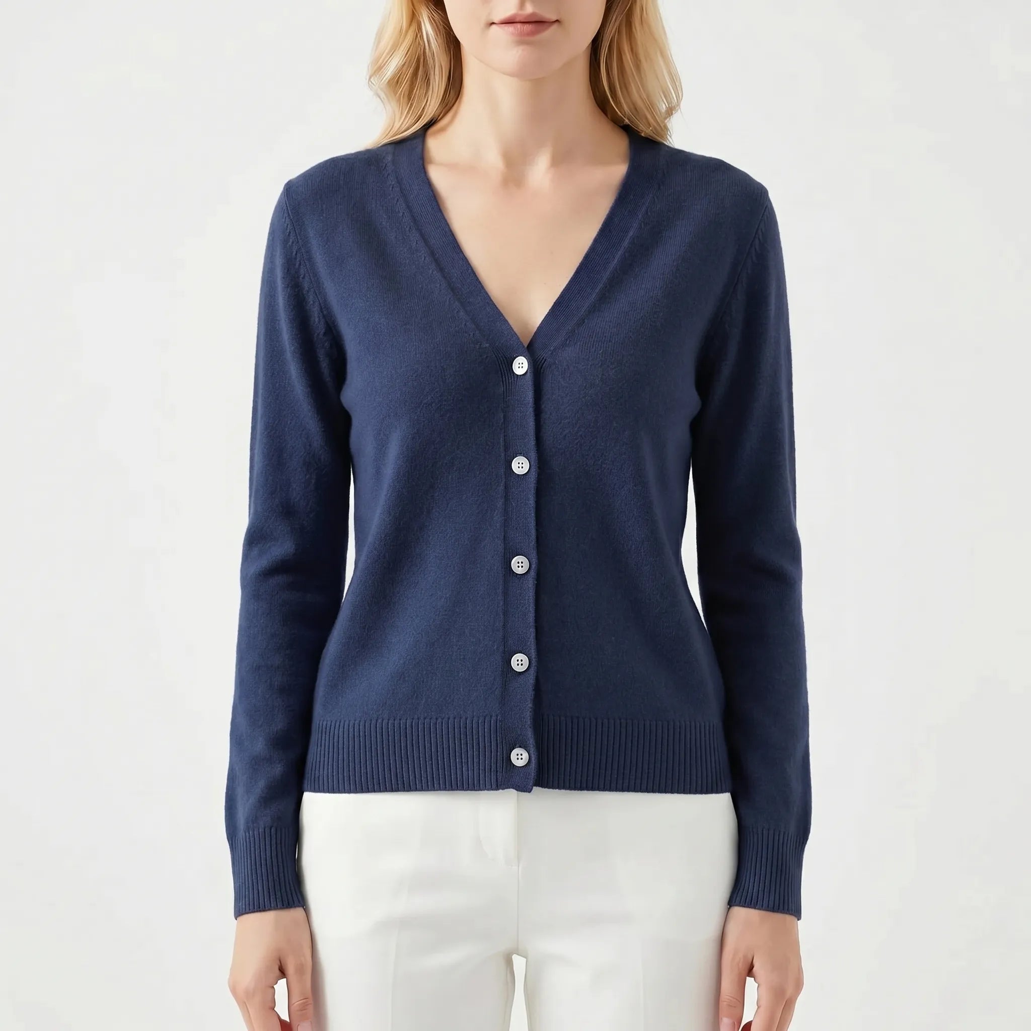 Nordspur | Cardea V-Neck Button Cardigan