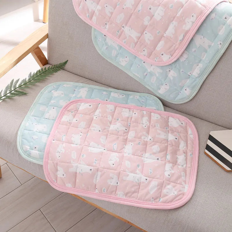 Nordspur | Chillnest Quilted Pet Cooling Cushion Mat