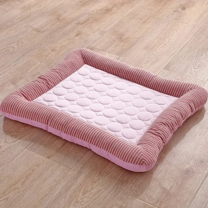 Nordspur | Chilloxa Quilted Pet Cooling Mat With Raised Borders