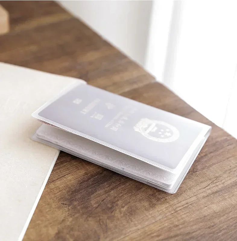 Nordspur | Clarise Transparent Passport Slip Cover