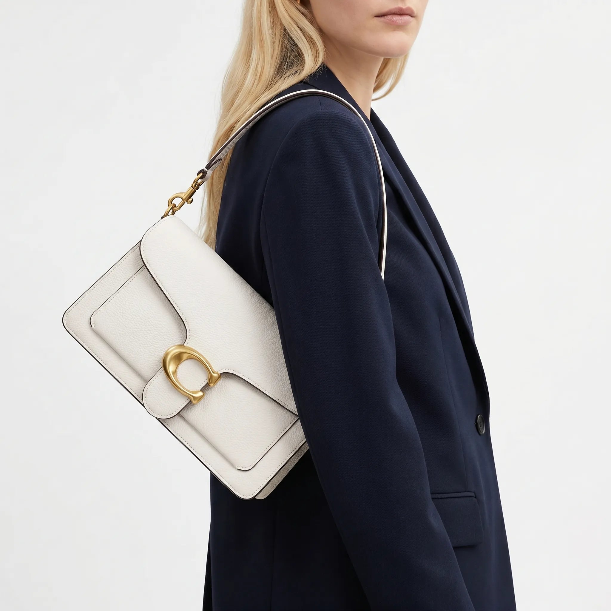 Nordspur | Clarvelle Compact Square Flap Shoulder Bag