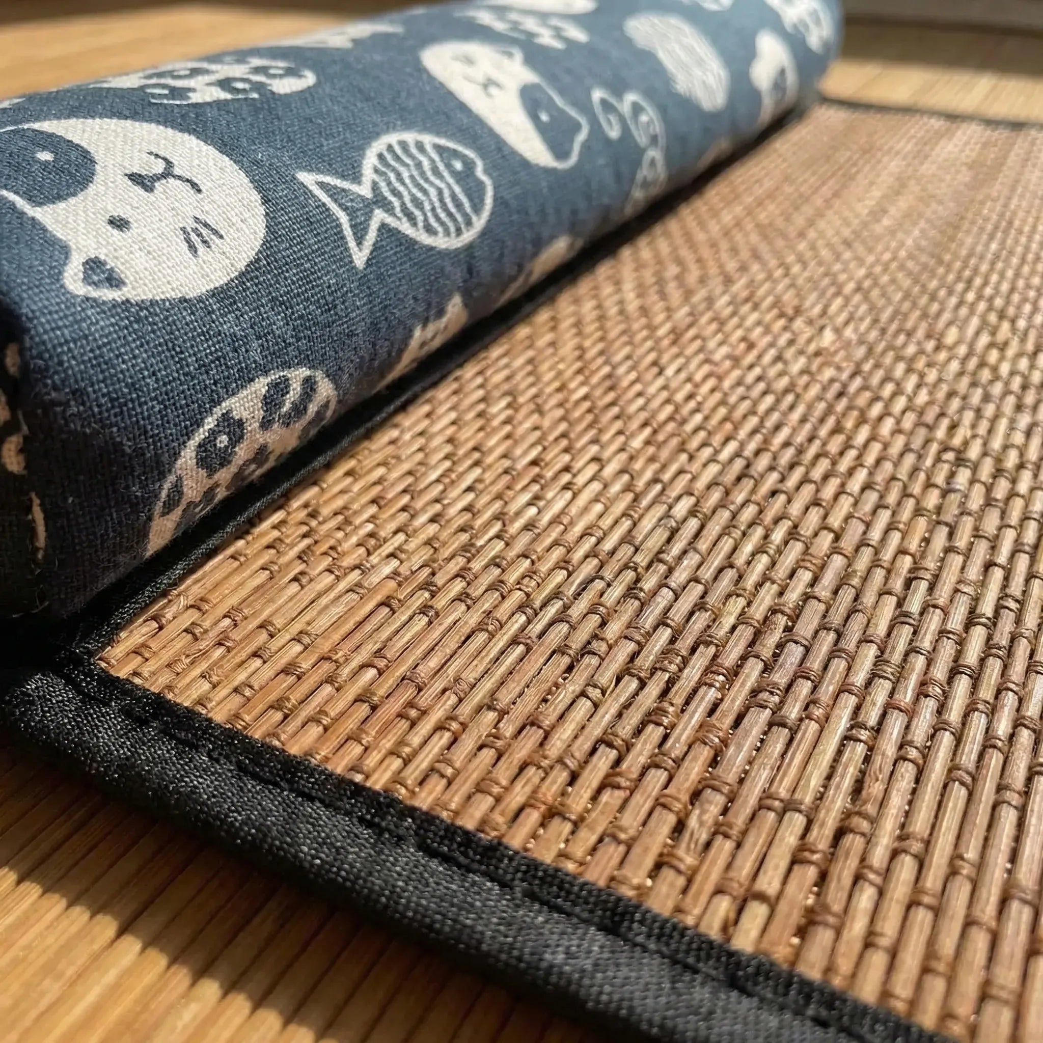 Nordspur | Coolweave Woven Rattan Cooling Mat With Pillow