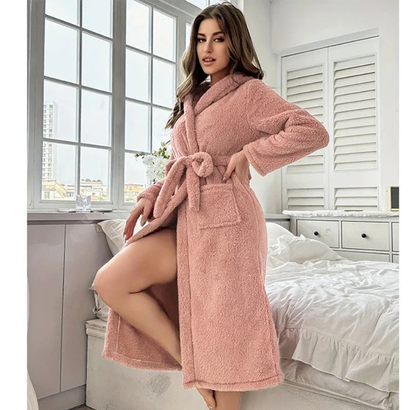 Nordspur | Coraluxe Hooded Long Bathrobe