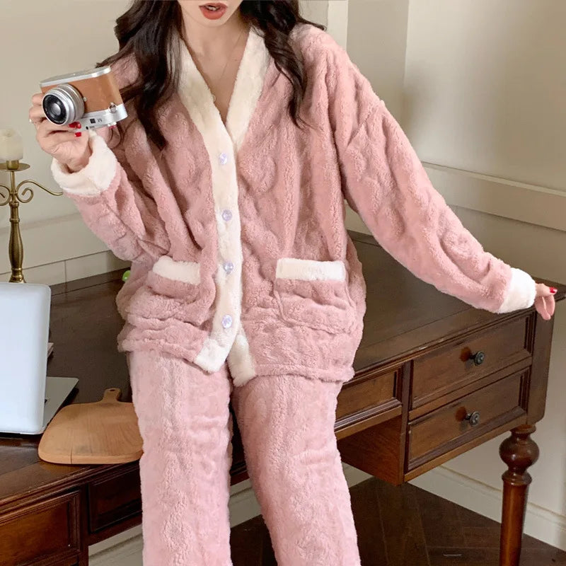 Nordspur | Cozellee Long Plush Sleepwear Set