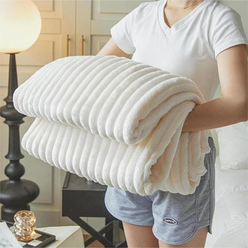 Nordspur | Cozeva Thick Plush Throw Blanket