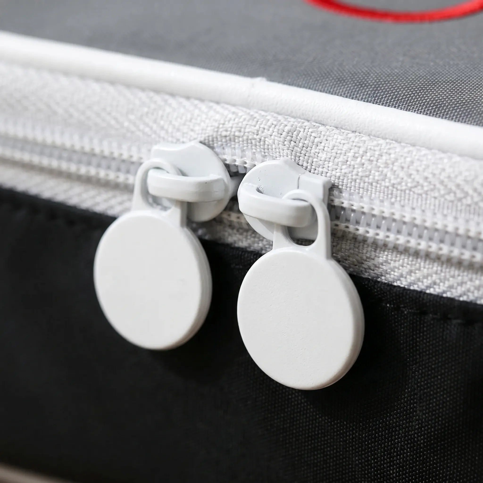 Nordspur | Curastash Portable First Aid Pouch