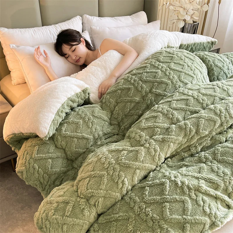 Nordspur | Double Sided Velvet Quilt