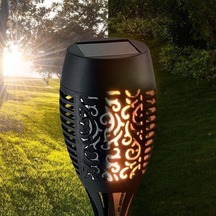 Nordspur | Flamora Solar-Powered Outdoor Flame Torch Lamp