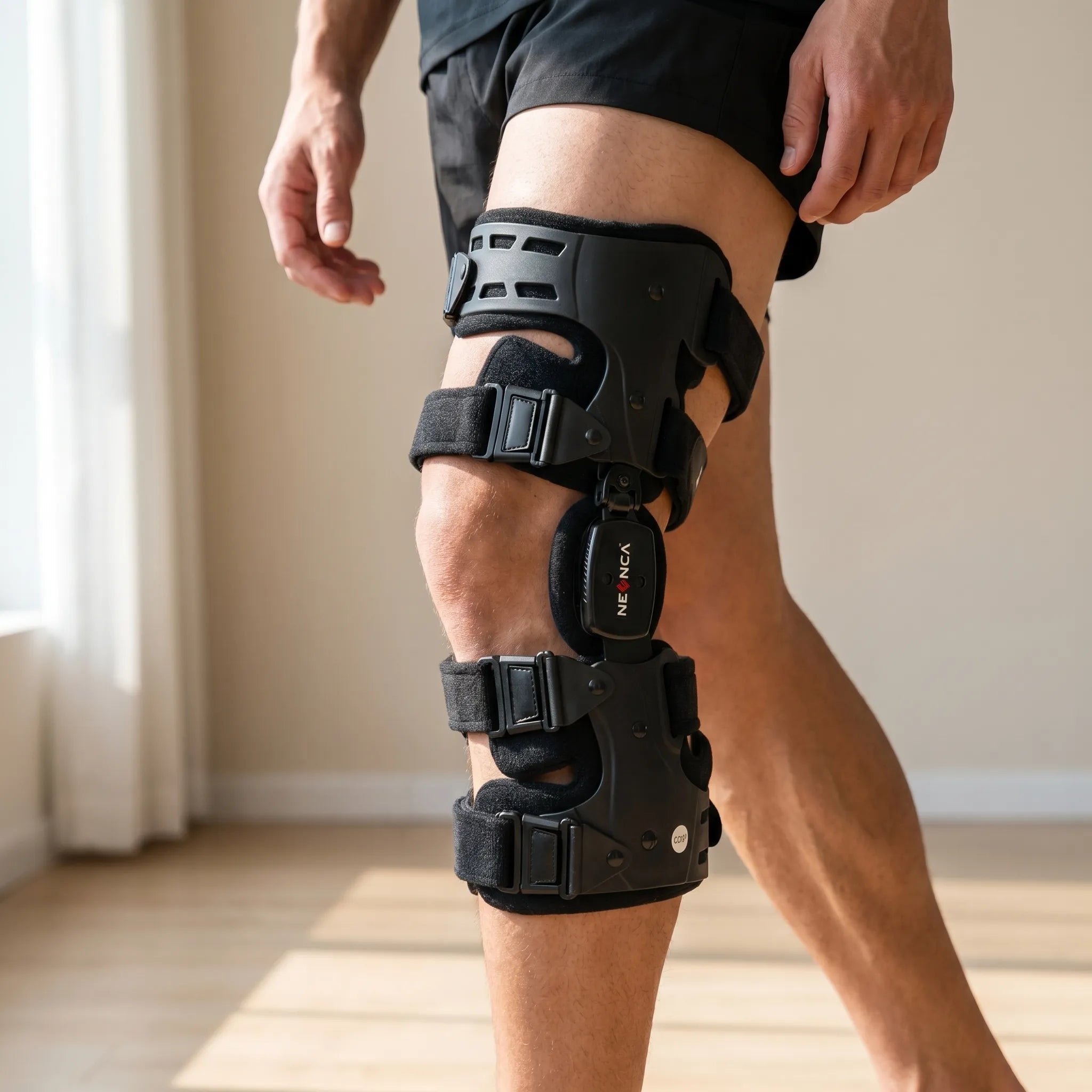 Nordspur | FlexiMove Rigid Hinged Knee Support