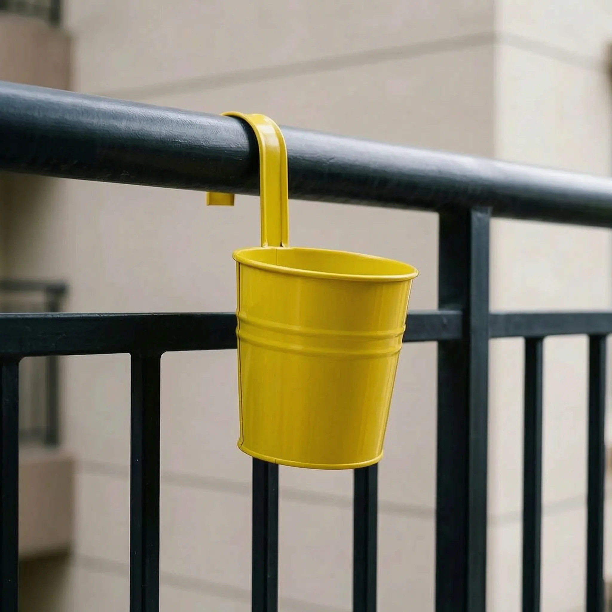 Nordspur | Floralink Sturdy Hanging Balcony Planter