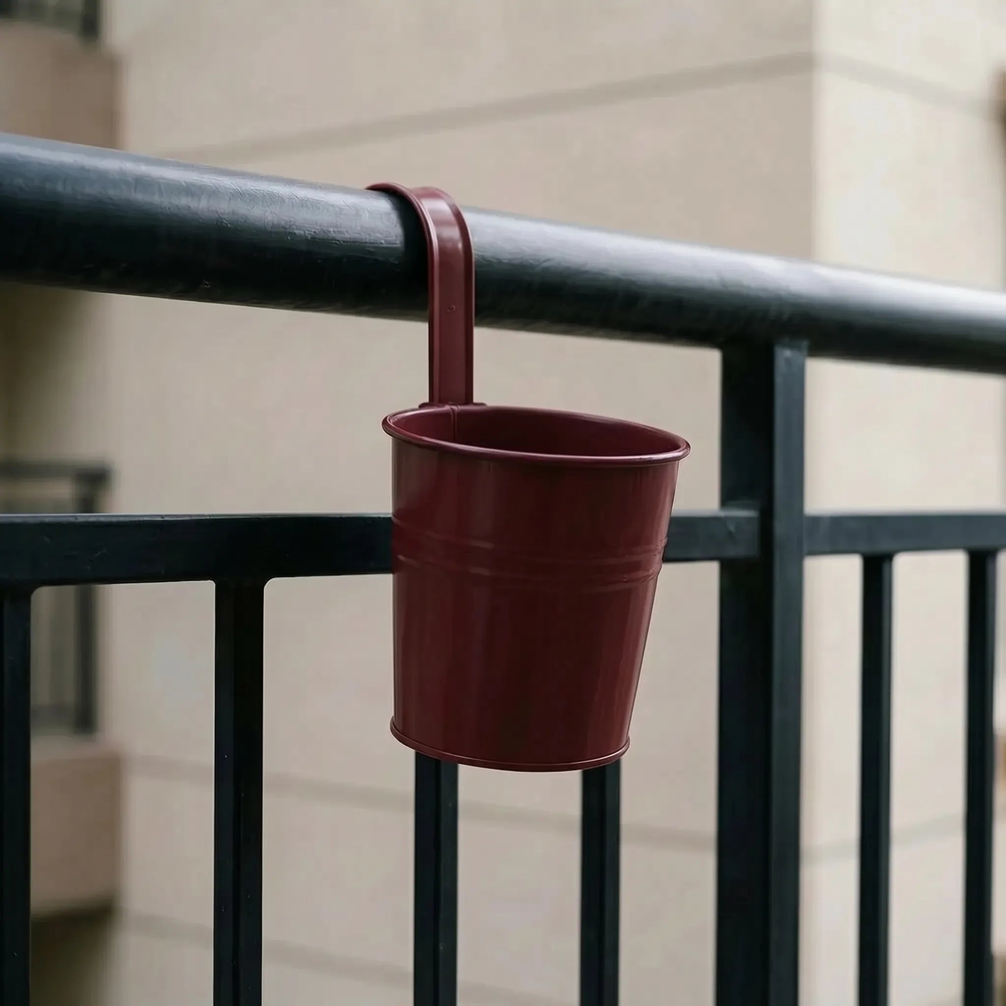 Nordspur | Floralink Sturdy Hanging Balcony Planter